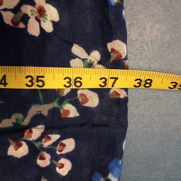 NWT Lands'End Deep Sea Floral Bloom Scarf - Picture 4 of 7